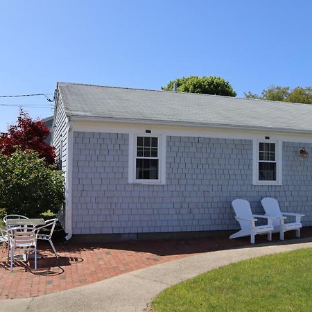Seaside Serenity, Just A Block /0.1 Mile Away From The Beach Yarmouth Port Eksteriør bilde