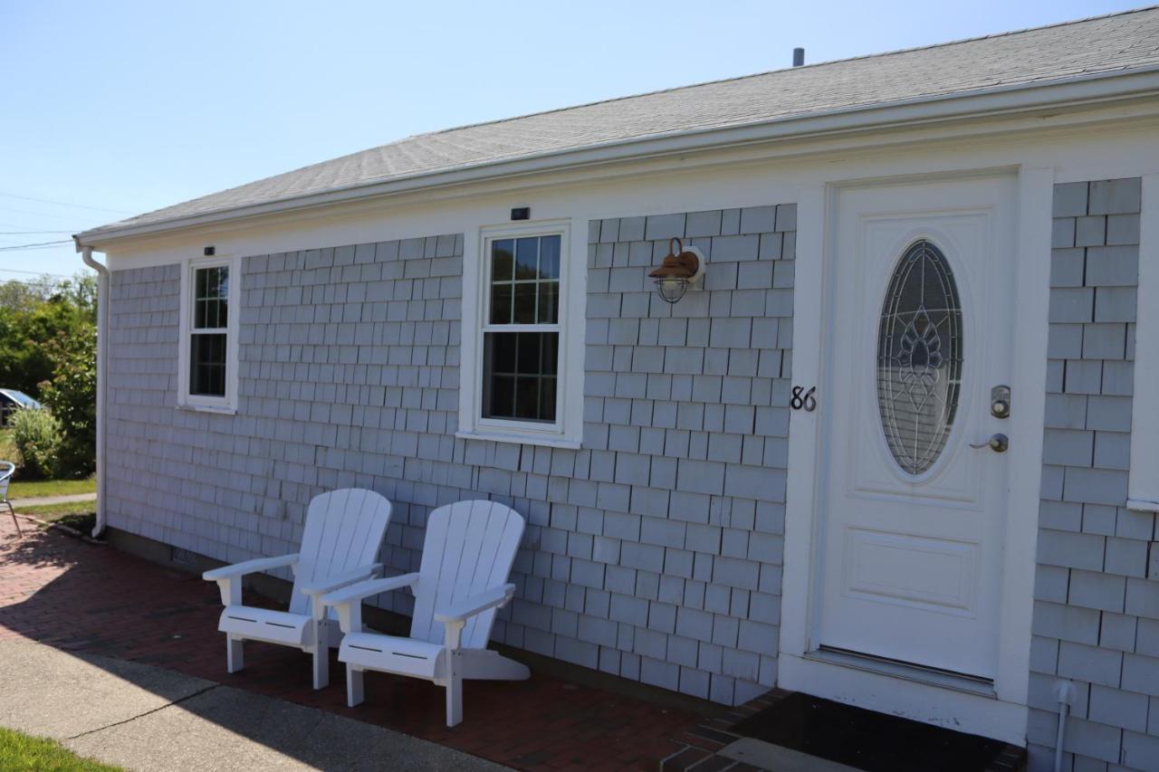 Seaside Serenity, Just A Block /0.1 Mile Away From The Beach Yarmouth Port Eksteriør bilde