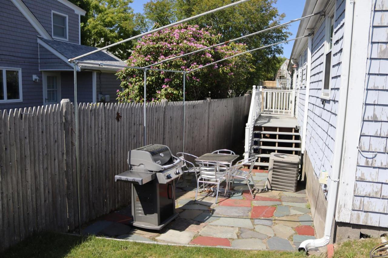 Seaside Serenity, Just A Block /0.1 Mile Away From The Beach Yarmouth Port Eksteriør bilde